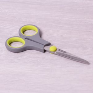 Ножиці Kamille універсальні 14см з нержавіючої сталі з пластиковими ручками KM-5181 Ножиці Kamille універсальні 14см з нержавіючої сталі з пластиковими ручками KM-5181